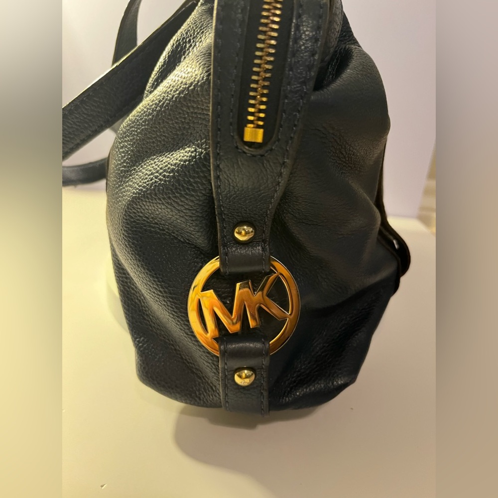Micheal Khors navy blue everyday handbag
